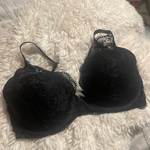 Brand new never worn VS bra